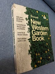 New Western Garden Book by Sunset 1979 Paperback 512 PAGES FREE SHIPPING