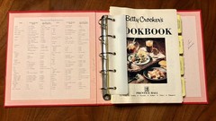Betty Crocker 40th Anniversary 5 Ring Binder Hardcover Cookbook 432 Pages 1991