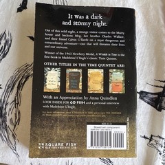 A Wrinkle in Time by Madeleine L’Engle (2017, Square Fish, Paperback)