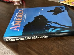 A Day In The Life of America 1986 Massive Hardcover 272 Pages Hundreds Of Photos
