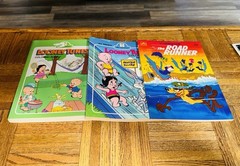 Vintage Looney Tunes Coloring Activity Book Road Runner 80s 90s Bunny Lot Of 3