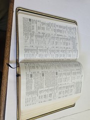 Thomas Nelson The Open Bible Genuine Leather Red Letter Edition Hardcover