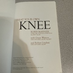 Treat Your Own Knee (838) – paperback Robin McKenzie|Melany Joy Beck|Jono Sm…