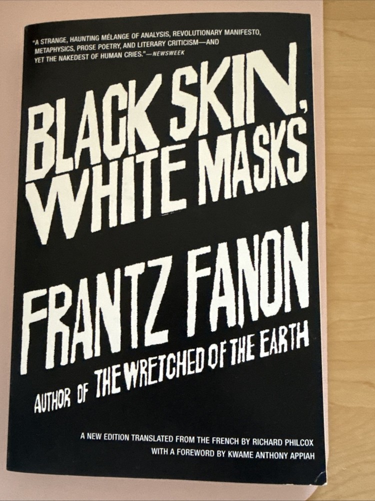 Black Skin, White Masks by Frantz Fanon (2008, Trade Paperback)