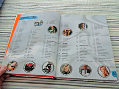 Vintage Guinness Book Of World Records 2000 Millennium Edition Silver Hard Cover