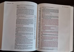 NKJV Journal Reference Bible, Gray Verse Art Cover, Red Letter (2018 NEW)