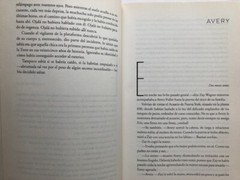 El piso mil [Thousandth Floor] [Spanish Edition] 479 pages all clean no damage