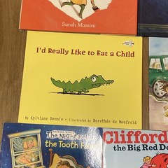 10 Mixed Children’s Books Pre-Owned Assorted Very Good Condition