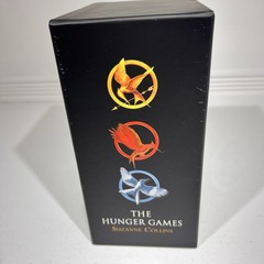 The Hunger Games Trilogy Boxset Suzanne Collins Paperback 3 Book Set Scholastic