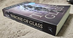 ​Throne of Glass Sarah J Maas Paperback Book 1 Bloomsbury
