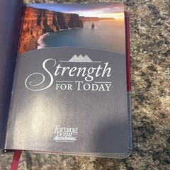 David Jeremiah Leather Bound- Moments W/ God, Strength for Today &