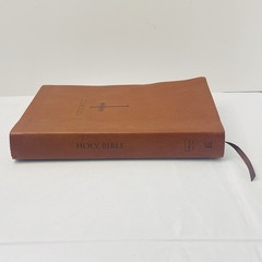 Holy Bible – NKJV Brown Imitation Leather – Super Giant Print Edition