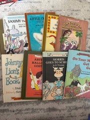 Lot of 65+ Vintage Books, I Can Read, Weekly Reader, Pickles, Harper & Row etc.
