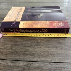 The Inspirational Bible [New Century Version, The Everyday Bible] Max Lucas