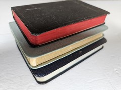 Lot of 3 – Vintage NEW TESTAMENT Vest Pocket Bibles, World and Bible Society