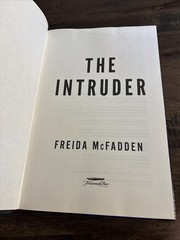 Intruder by Freida McFadden (2025, Hardcover) 1st Edition