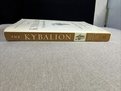 Kybalion : The Definitive Edition by Three Initiates, Philip Deslippe and…