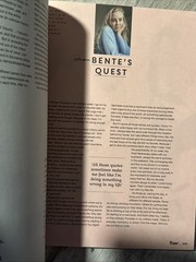2025 FLOW Magazine PAPER BOOK FOR PAPER LOVERS 136 Pages Of Paper Issue 40