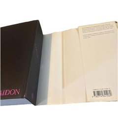 Halston by Patricia Mears and Steven Bluttal 2001 Hardback Book