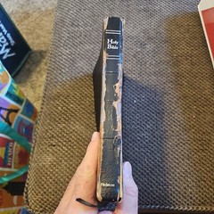 Holy Bible NIV 87 Ultra Thin Black Bonded Leather Holman Reference