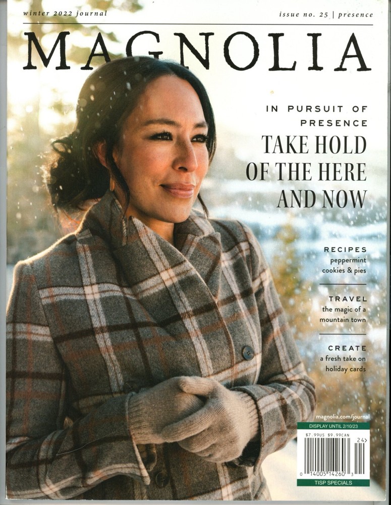 MAGNOLIA Magazine – Winter 2022 with Joanna Gaines on the cover