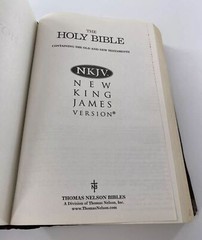 HOLY BIBLE NKJV Red Letter Nelson Dictionary Concordance Burgundy 1980 