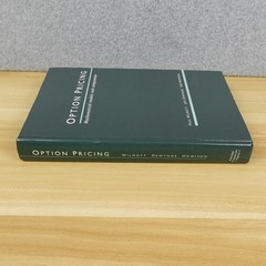 Option pricing: Mathematical Models and Computation Oxford Financial Press HC