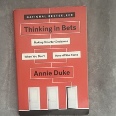 Annie Duke Thinking in Bets Paperback 2019 Decision-Making Psychology Business