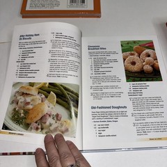 Taste of Home Cookbooks For Busy Moms Lot Of 5 – Tons of Recipes – Hardcover