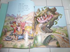 The Friendly Book, A Big Little Golden Book,2003(Margaret Wise Brown)