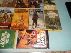 Louis Lamour Western Action Adventure Lot of 17 Paperback books 1971-1990