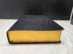 LIVING FAITH BIBLE (NLT)NEW LIVING TRANSLATION,FAITH AFFIRMATION NOTES