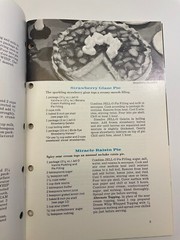 VINTAGE 1965 COOKBOOK SWEET MOMENTS DESSERTS GENERAL FOOD 44 PAGES VG
