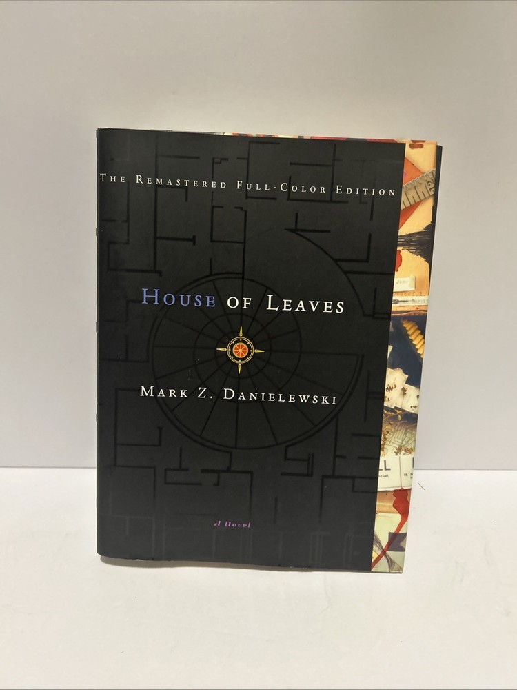 House of Leaves : The Remastered, Full-Color Edition by Mark Z. Danielewski…