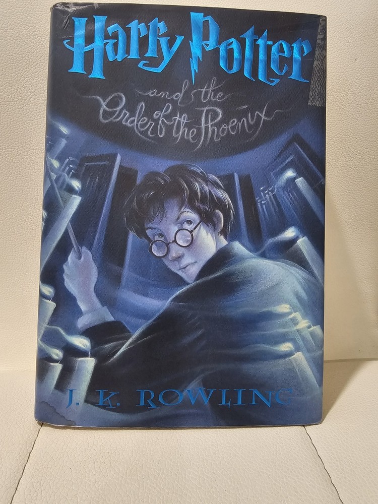 Harry Potter and the order of the phoenix 1st US edition, 7/03 RARE W/ ERROR