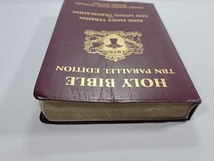 Holy Bible TBN Parallel Edition King James Version Living Translation KJV NLT