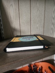 I’m a Homeowner, Now What? : A Guided Logbook by Inc. Peter Pauper Press (2016,