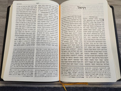 9789654310284