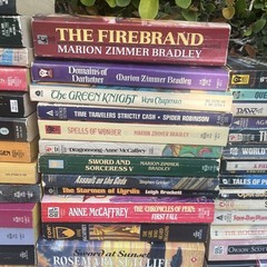 HUGE 122 BOOK LOT Vintage/Modern Mix Sci-Fi Fantasy Paperback Science Fiction