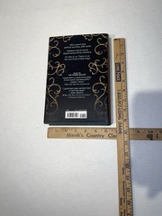 The Gilded Cage – Lynette Noni Sprayed Stenciled Edge 1st Ed HCDJ 2021 Excellent