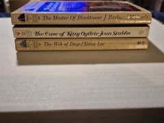 Lot Of 3 Bantam GOTHIC Novels VINTAGE PB Lot 3 1960s/ 70s