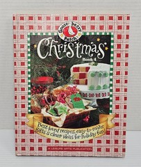 Gooseberry Patch Christmas Cookbooks Lot Of 6 Wimmer Companies USA