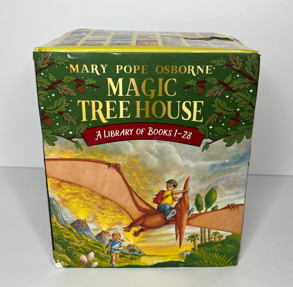 A Library of Magic Tree House Books 1-28 BoxedSet Mary Pope Osborne-Paperback C3