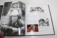 E.T. THE EXTRA-TERRESTRIAL: FROM CONCEPT TO CLASSIC–GIFT SET EDITION 2002 LN