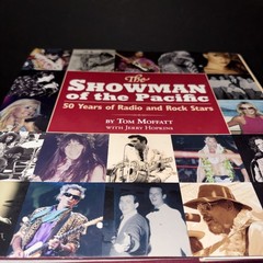 The Showman of the Pacific – 50 Years of Radio and Rock Stars Tom Moffatt and Je