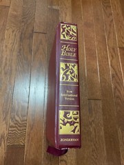 NIV Family Bible 11.5 x 9 x 2 Concordance Gold Gilded Zondervan ’84 Red Cover