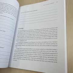 The Stoicism Workbook: How the Wisdom of Socrates Build Resilience – GOOD -CLEAN