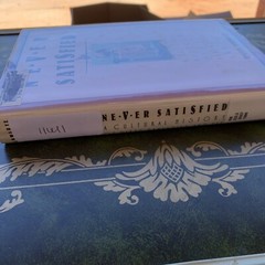 Never Satisfied: A Cultural History Of Diets By Hillel Schwartz 1986 HC/DJ