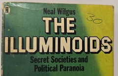 THE ILLUMINOIDS – NEAL WILGUS (PAPERBACK 1980 – 190 PAGES)