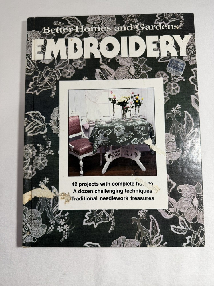 Better Homes And Gardens VTG 1978 Embroidery Hardcover 96 Pages